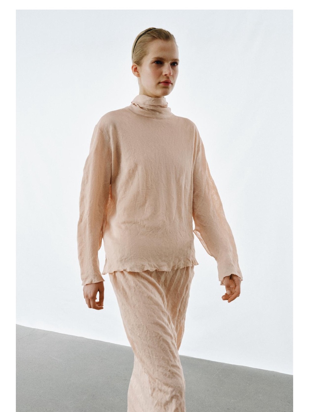 Zara crumble Effect Bow knit top